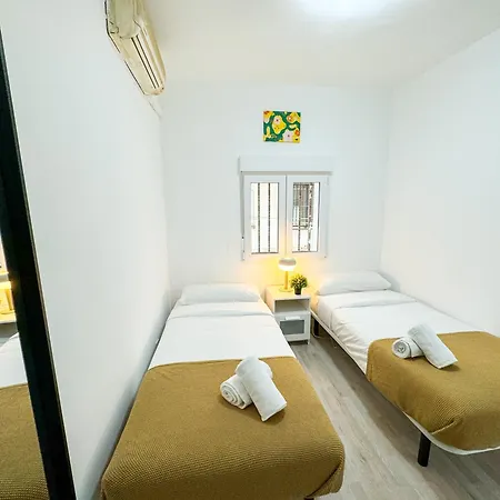 Madrina Del Pilar - Turistea