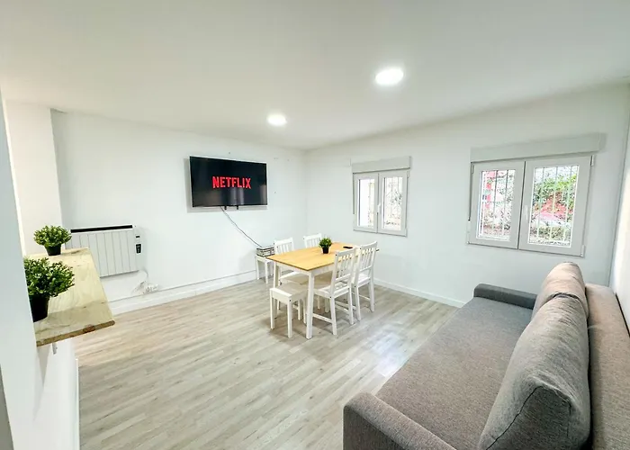 Madrina Del Pilar - Turistea * Zaragoza