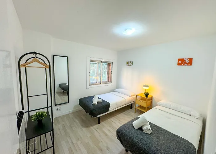 Madrina Del Pilar - Turistea Lägenhet